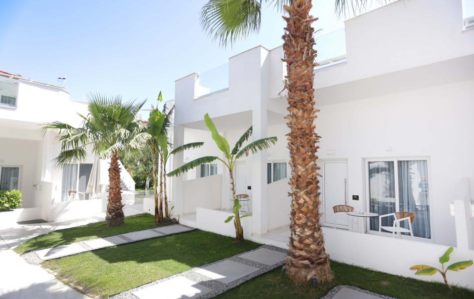 Tiara Holidays - Lefko Suites - spoljašnji izgled